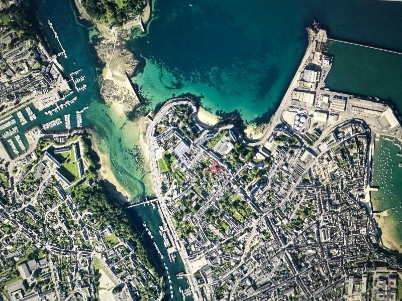 Apartment with Sea View image 2