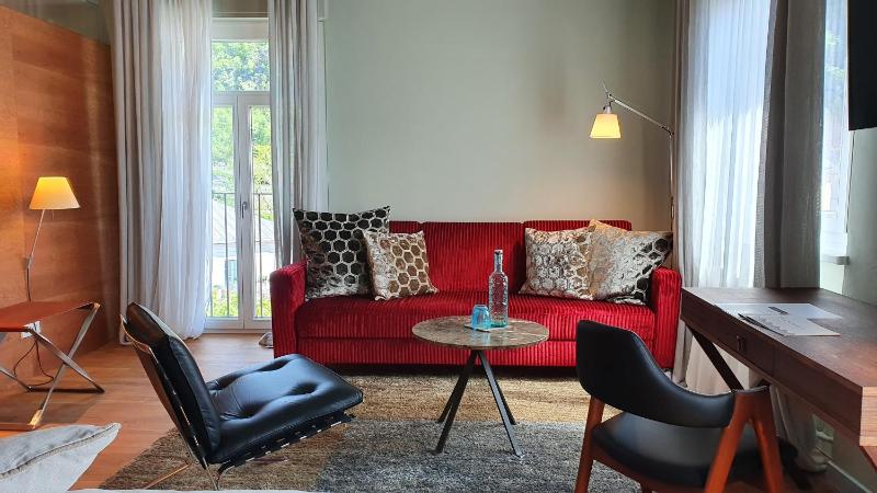 Superior Double Room image 3