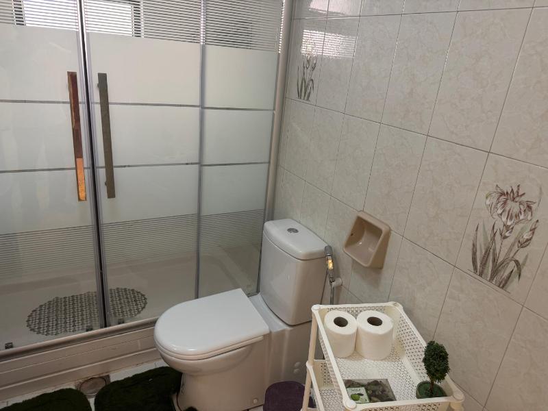 Abdoun apartment with a garden - image 5