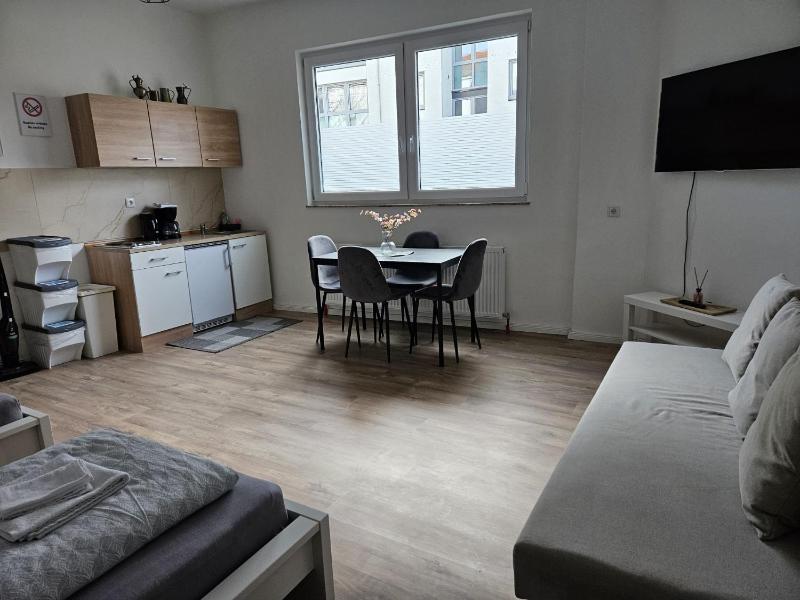 Neustadt Apartments - image 2