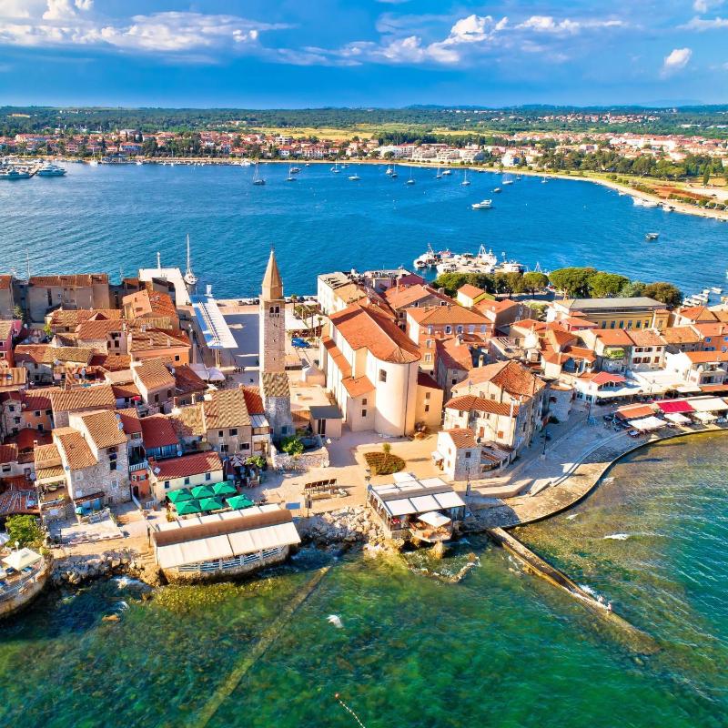 Charming apartment in Umag with balcony - image 11