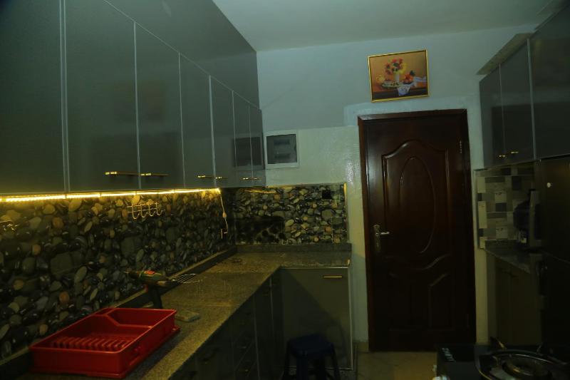 Very secure apartment Bole Addis Enyi Real Estate - image 8