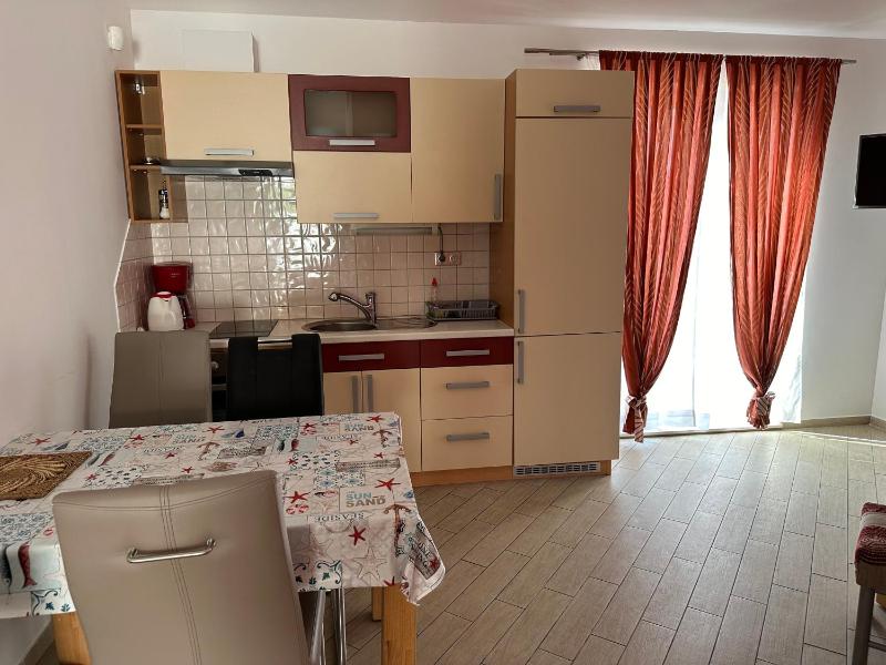 Apartment with Balcony image 3