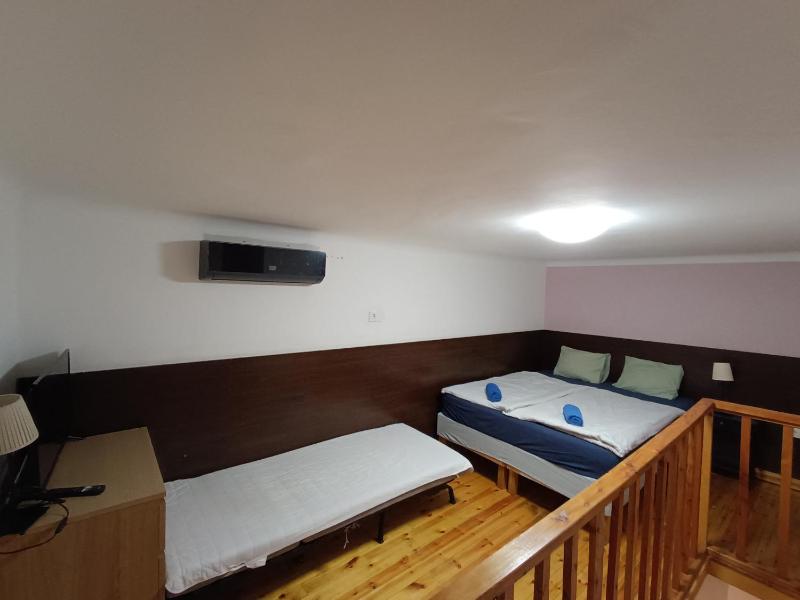 XLarge Apartment - Kertész utca 4. image 1