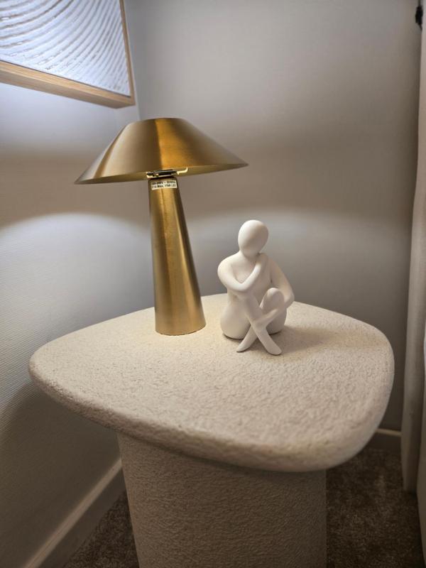 Studio de standing en hyper centre - image 16