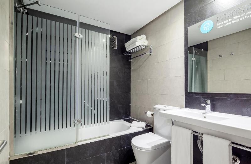 Superior Double Room image 2