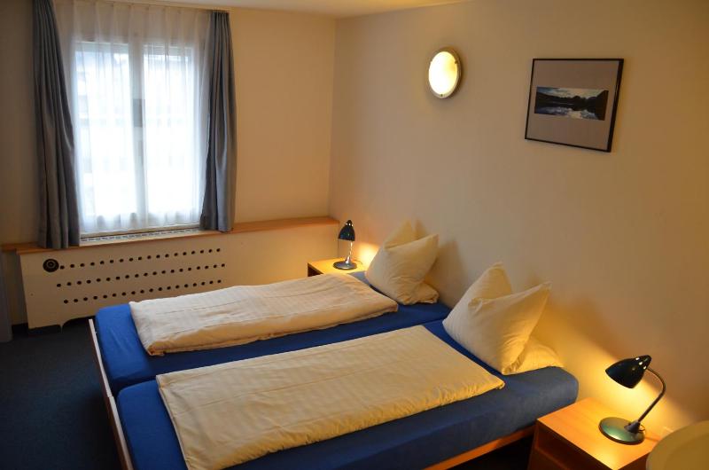 Double Room image 4