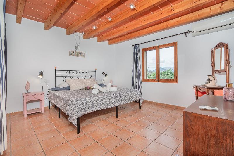 Villa Can Paxaco - By Dream Villas Pollensa - image 17