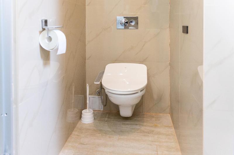 Executive Junior Suite image 3