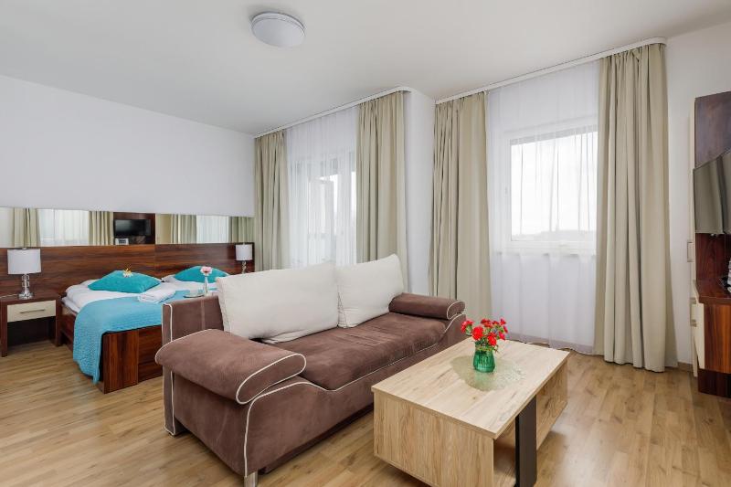 Atrium Spa Practical Studio Near the Beach by Noclegi Renters - image 34