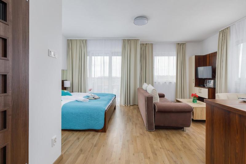 Atrium Spa Practical Studio Near the Beach by Noclegi Renters - image 17