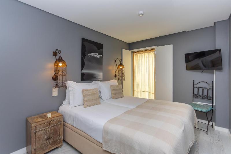 Standard Double or Twin Room image 1