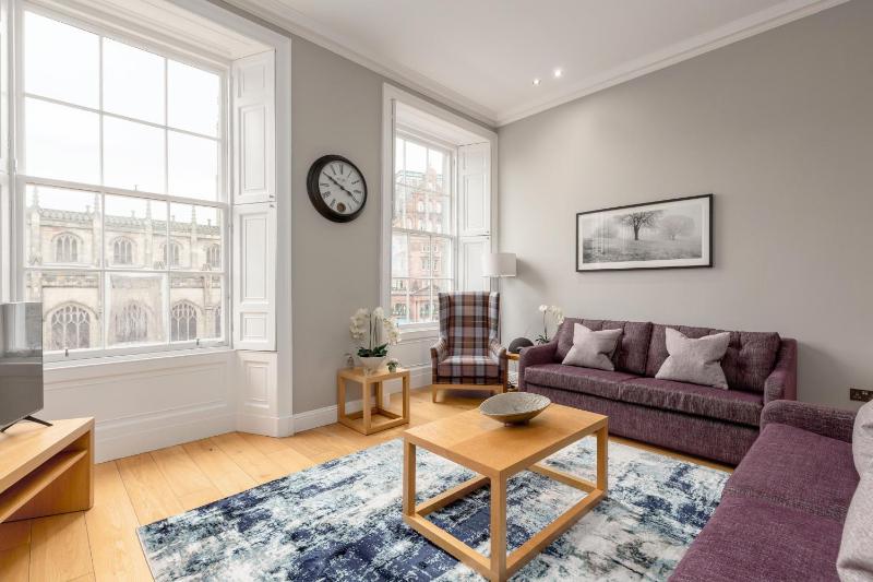 Classic Two-Bedroom Apartment with Castle View image 1