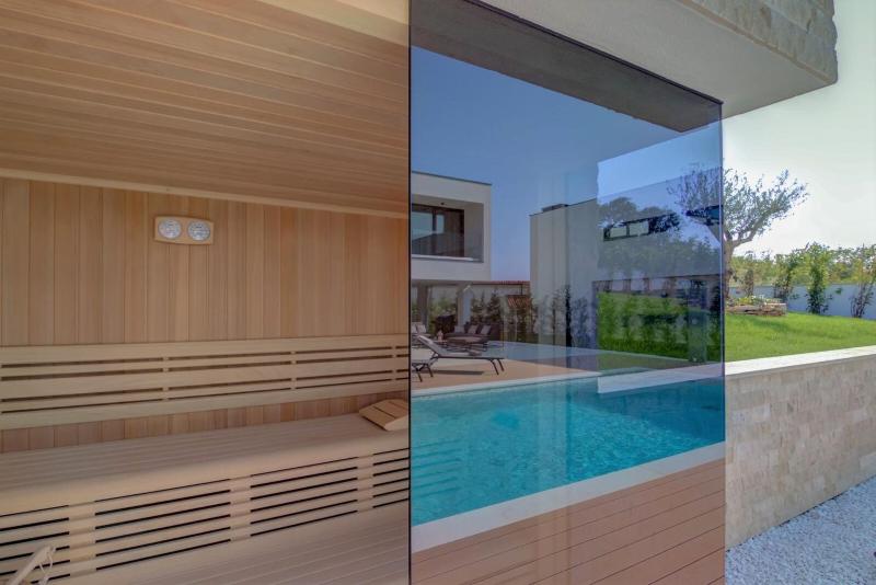 Villa #1 for 8 people near Rovinj with 50 m2 private pool sauna & pet friendly - image 5