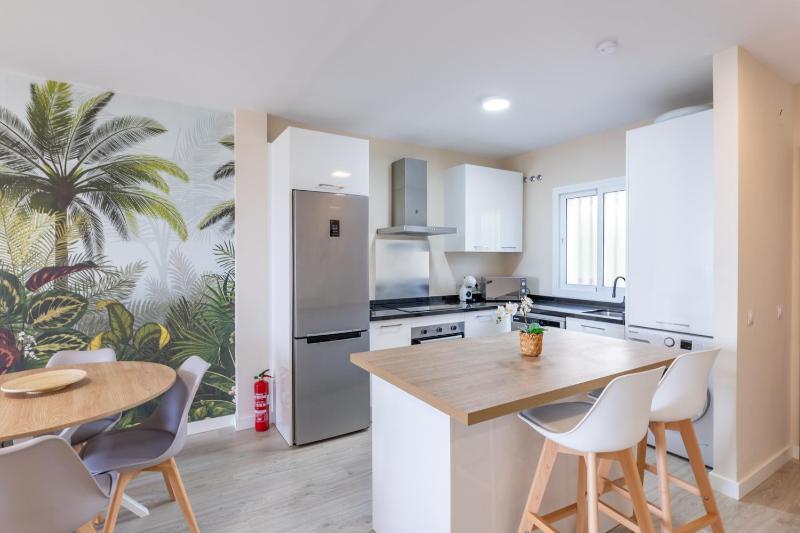 VB Ave Marina Front SeaViews 2BR - image 15