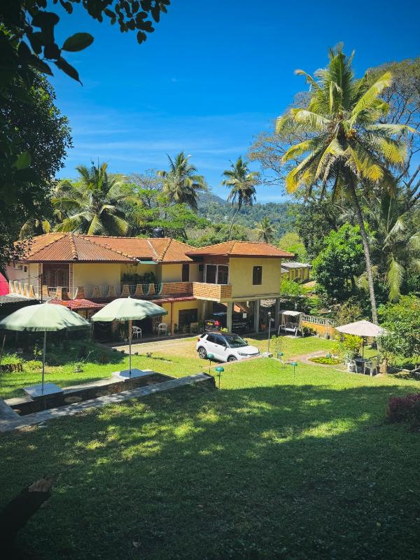 Mahaweli View Bungalow - image 11