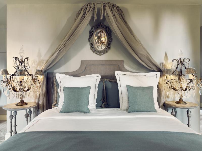 Executive Suite image 4