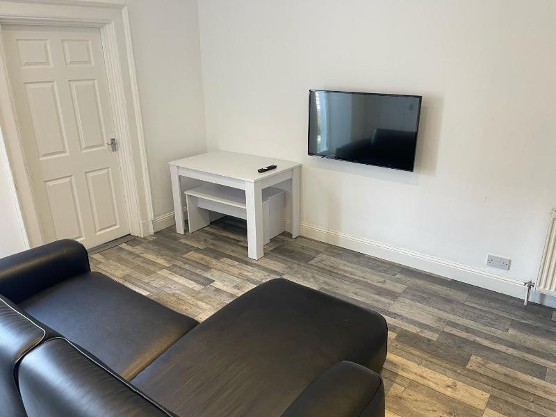 Apartment - Ground Floor image 2