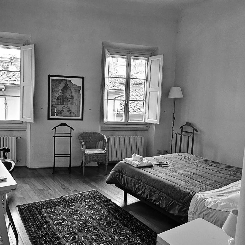 Apartment in the center of Florence with a view - image 4