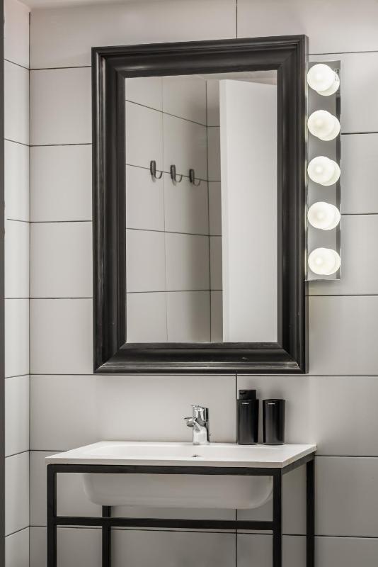 Double Superior image 2