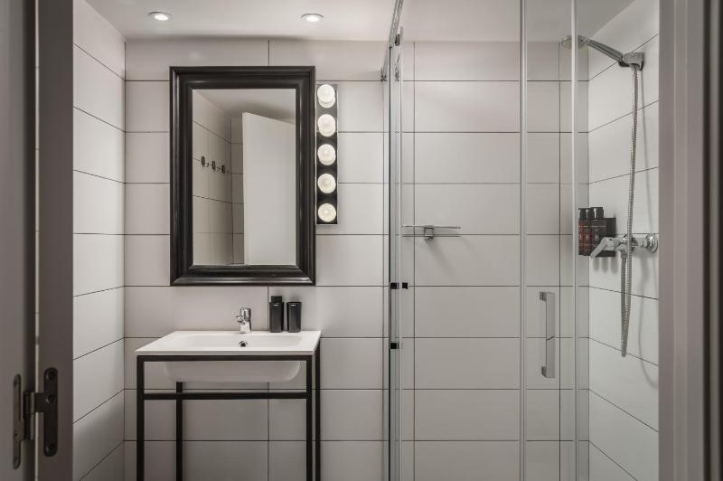 Double Superior image 3