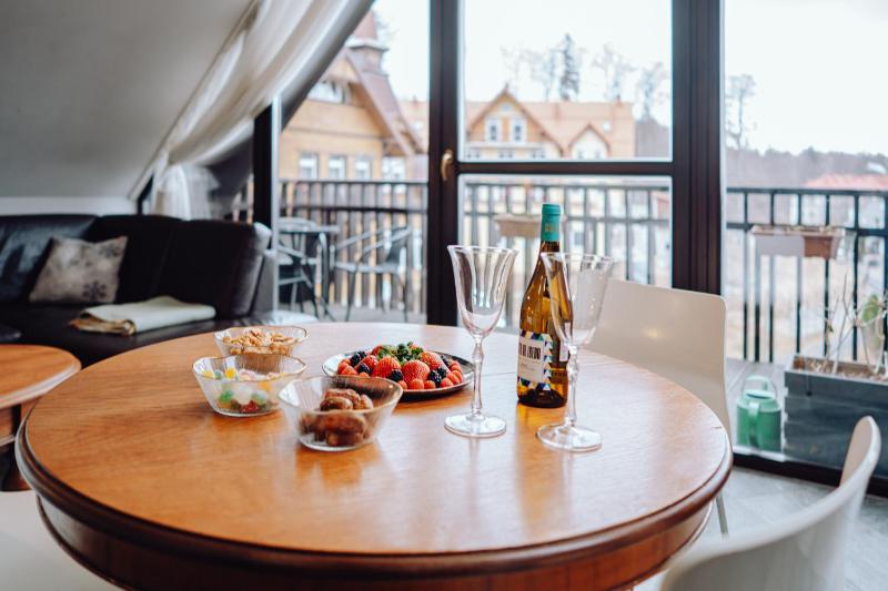 Apartamentowiec Panorama Gór City Center Family&Pet-friendly - image 26