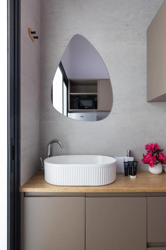 Chic & Quiet Studio in Hakerem by TLV2RENT - image 10