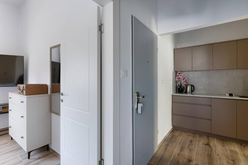 Chic & Quiet Studio in Hakerem by TLV2RENT - image 5
