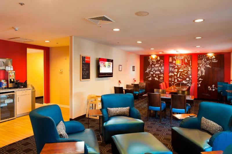 TownePlace Suites by Marriott Savannah Airport - image 25