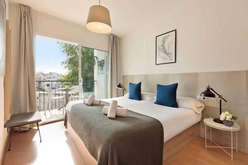 Sitges Group Soul - image 11