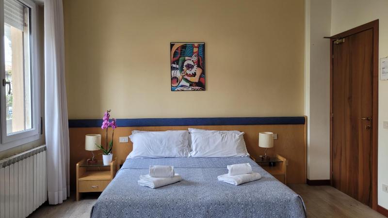 Quadruple Room image 3