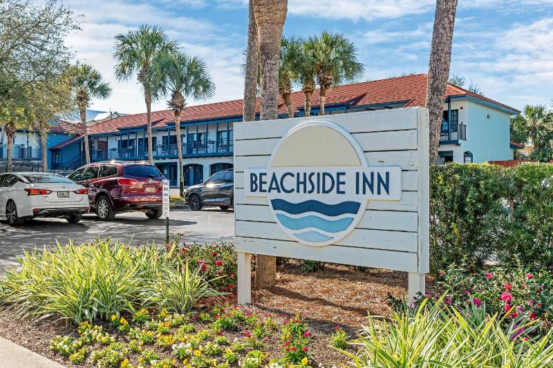 Beachside Inn - image 36