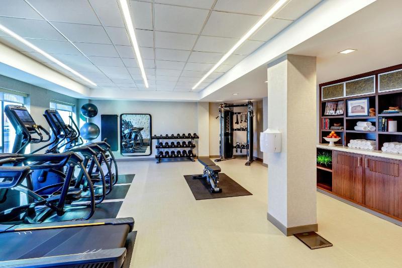 Residence Inn by Marriott Boston Back Bay/Fenway - image 9