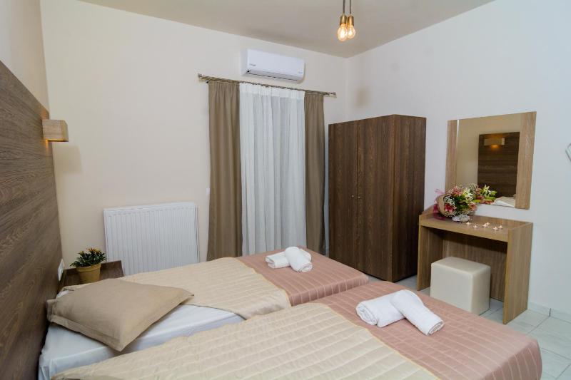 Two-Bedroom Apartment - Mezzanine Level image 3