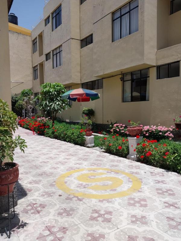 Hostal LATlNO - image 7