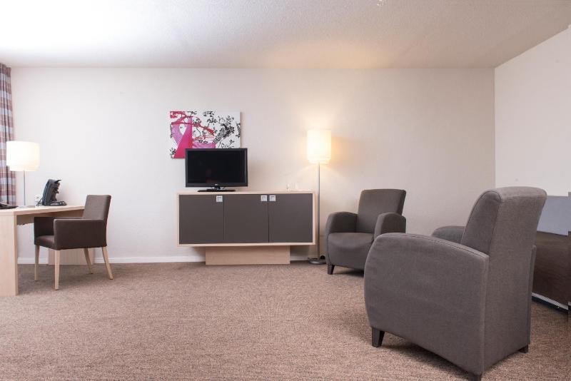 Junior Suite image 3