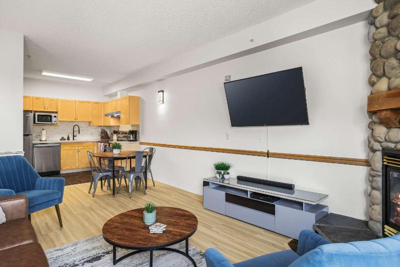 Charming & Cozy 1-Bedroom Retreat - image 21