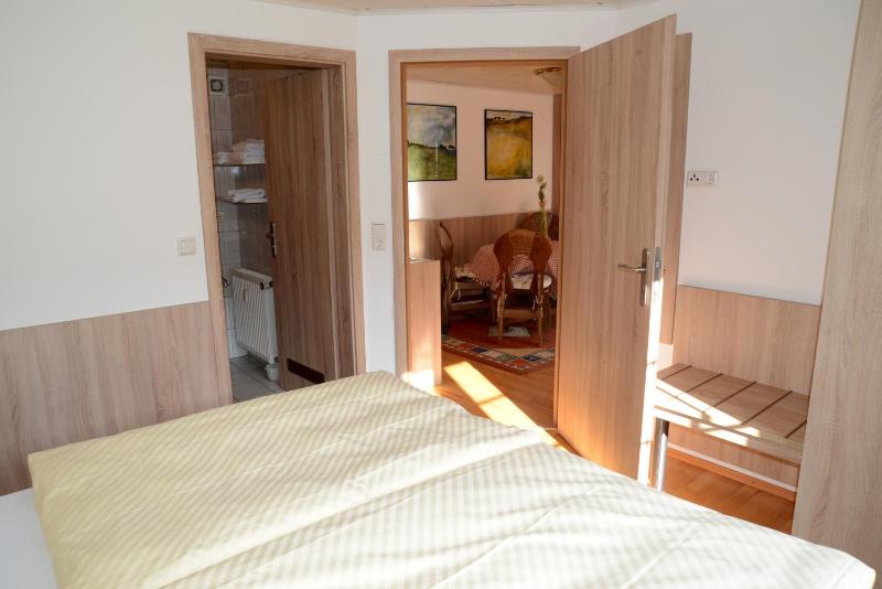 one-bedroom Apartment Comfort image 2