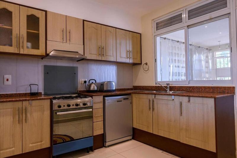3 Bed Luxury Condo in Lubowa - image 16