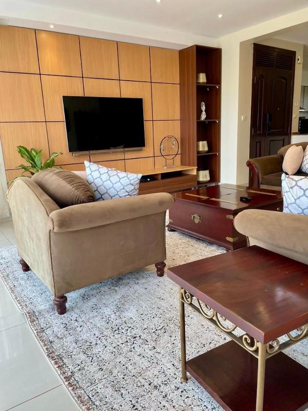 3 Bed Luxury Condo in Lubowa - image 14