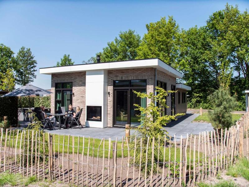 Three-Bedroom Chalet - Belvedere image 1