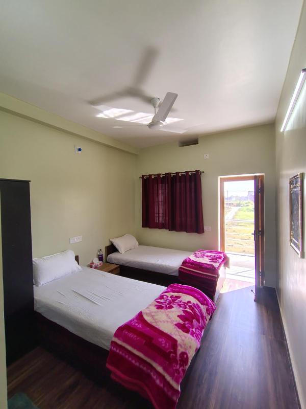 Marina Home Stay - image 6
