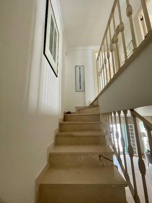 Luxury Townhouse Sea Views 10 Min from Puerto Bans - image 10