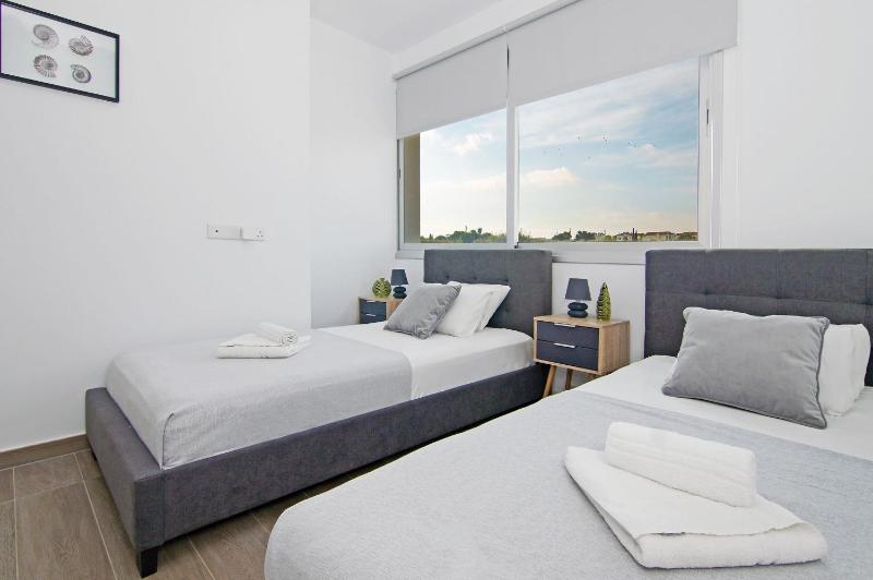 Thea Athena Villa - Walking to the Beach - image 4