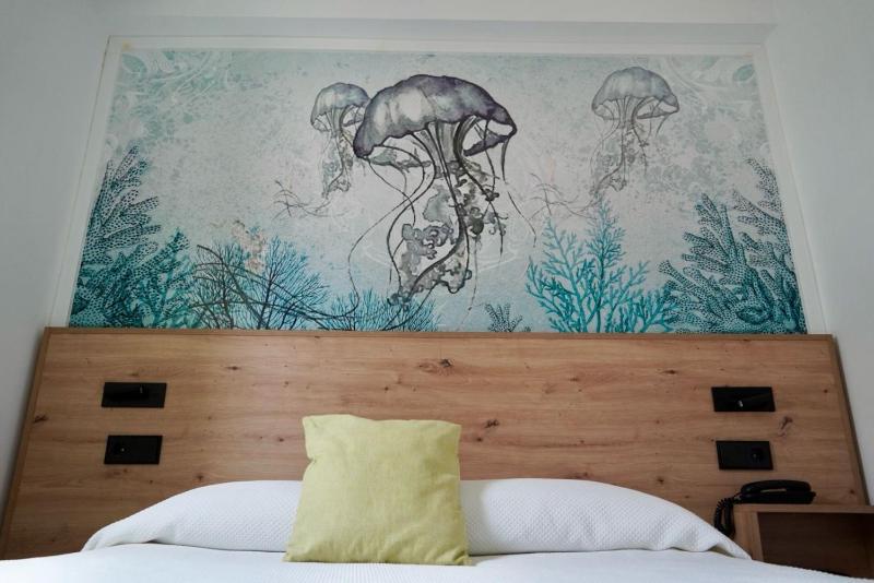 Hotel Playa Sol - image 1