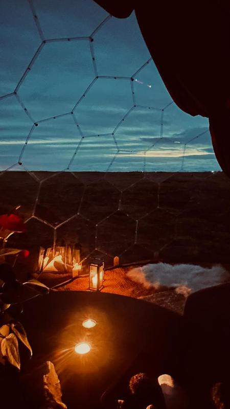 Black Beach Aurora Dome image 1