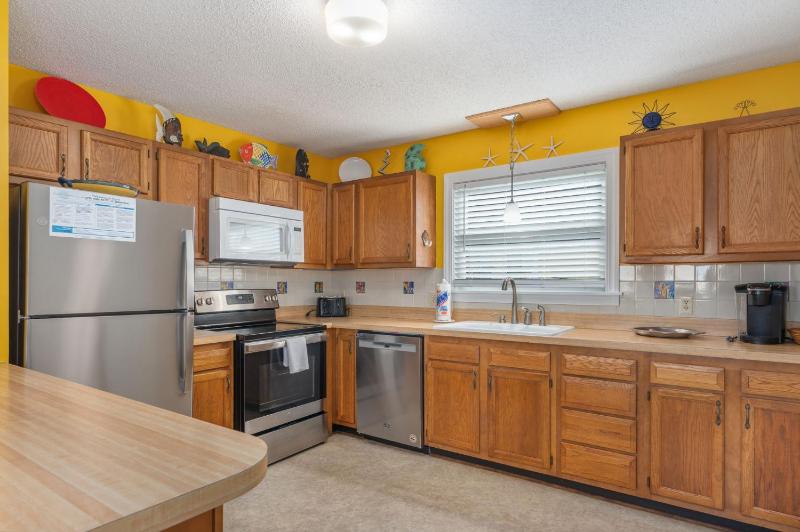KDH425 Oceanside Home in KDH - image 35