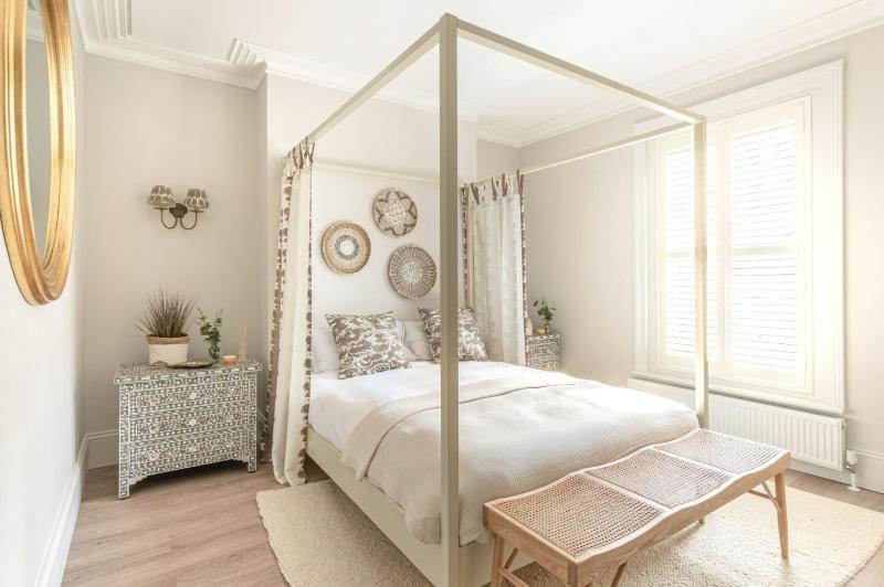 Coral House - image 3