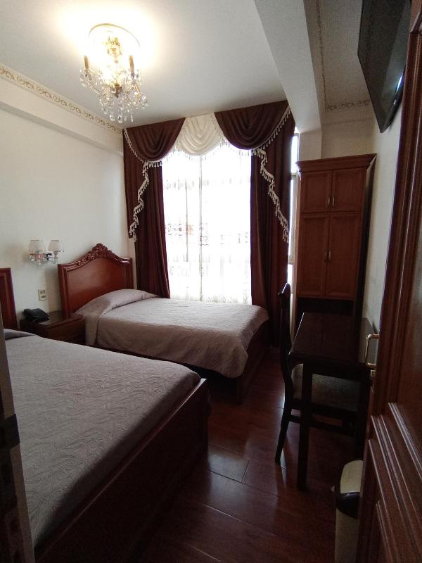 Hostal Terrabella SRL - image 7