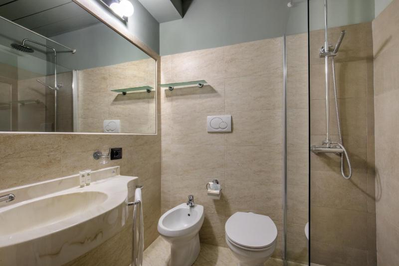 Superior Double or Twin Room image 1